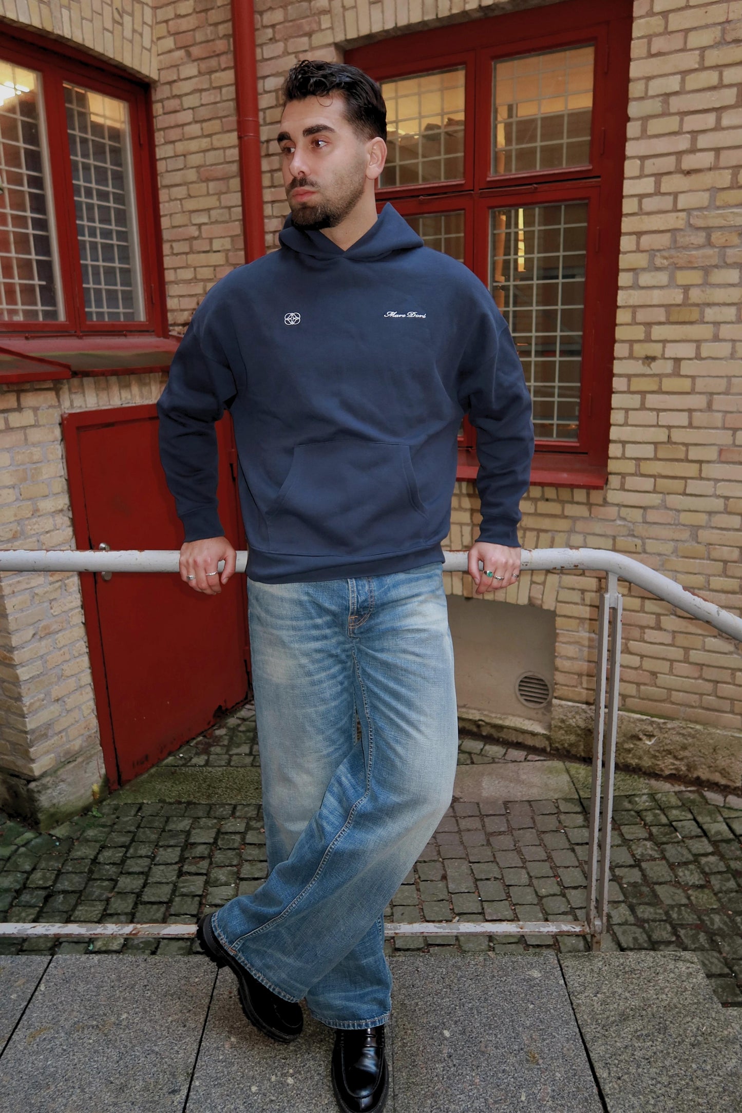 SIGNATURE BOXY NAVY