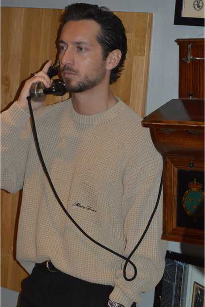 SIGNATURE UNISEX KNITWEAR