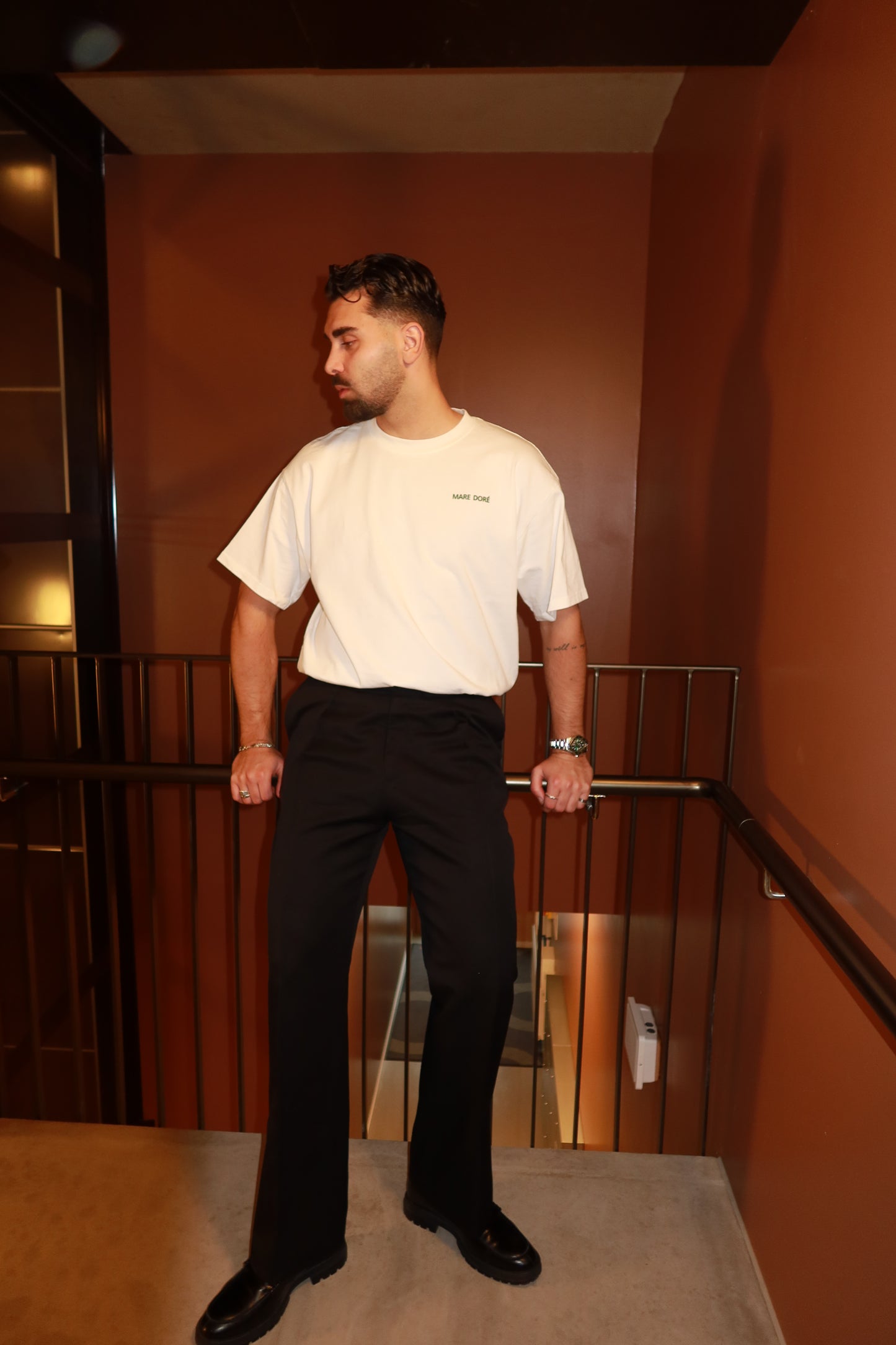 UNISEX SOCIETY CLUB T-SHIRT